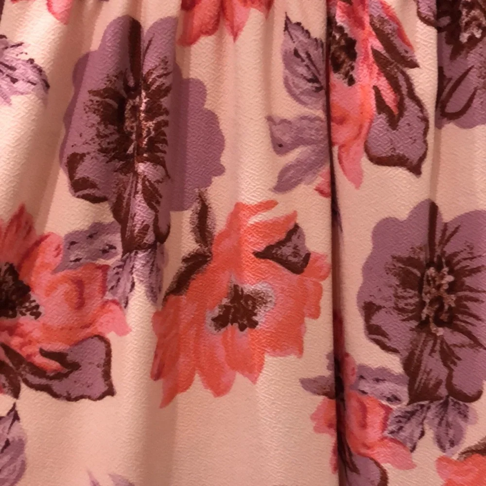 Super cute floral dress - Picture 5 of 5